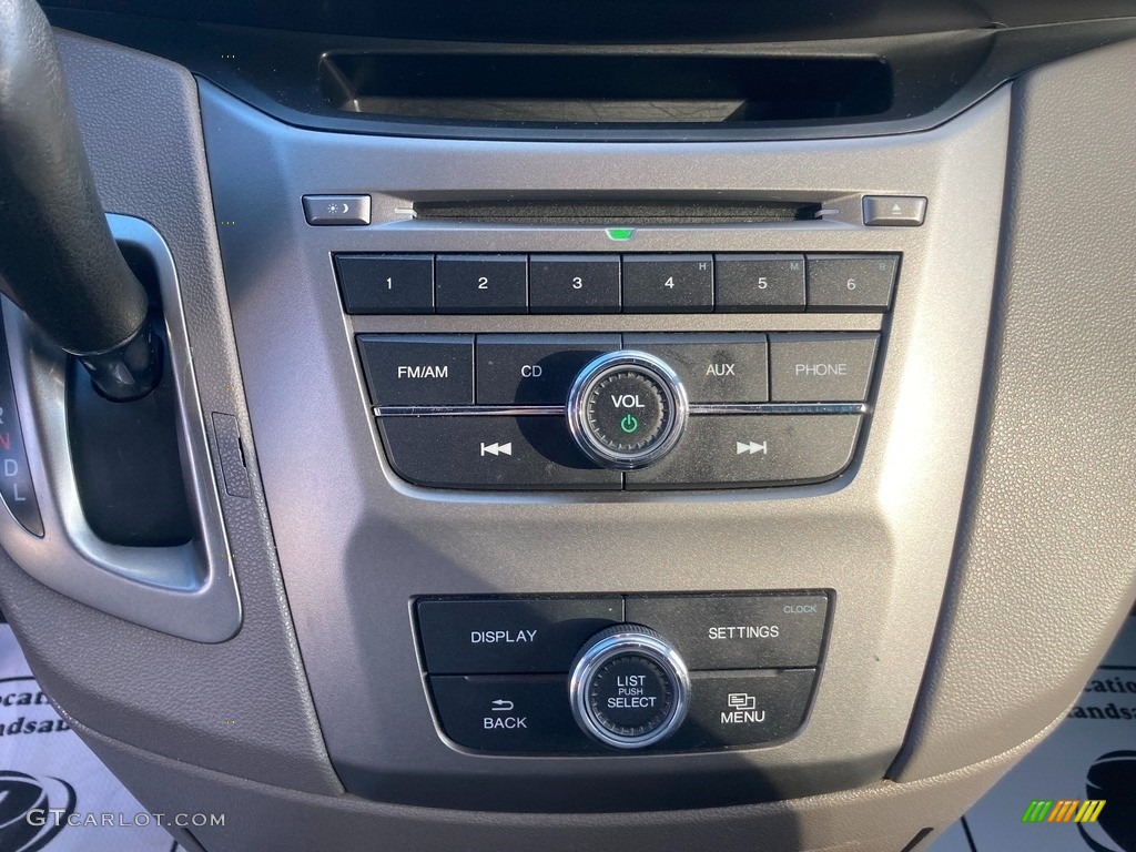 2015 Odyssey LX - Alabaster Silver Metallic / Gray photo #26