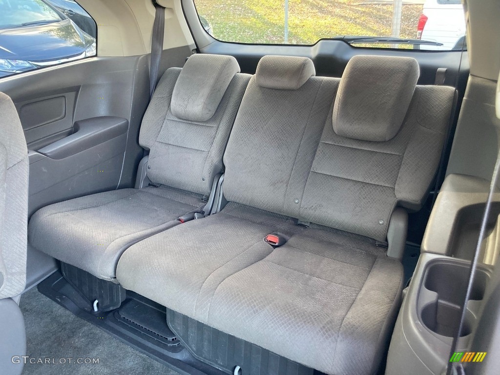 2015 Odyssey LX - Alabaster Silver Metallic / Gray photo #33