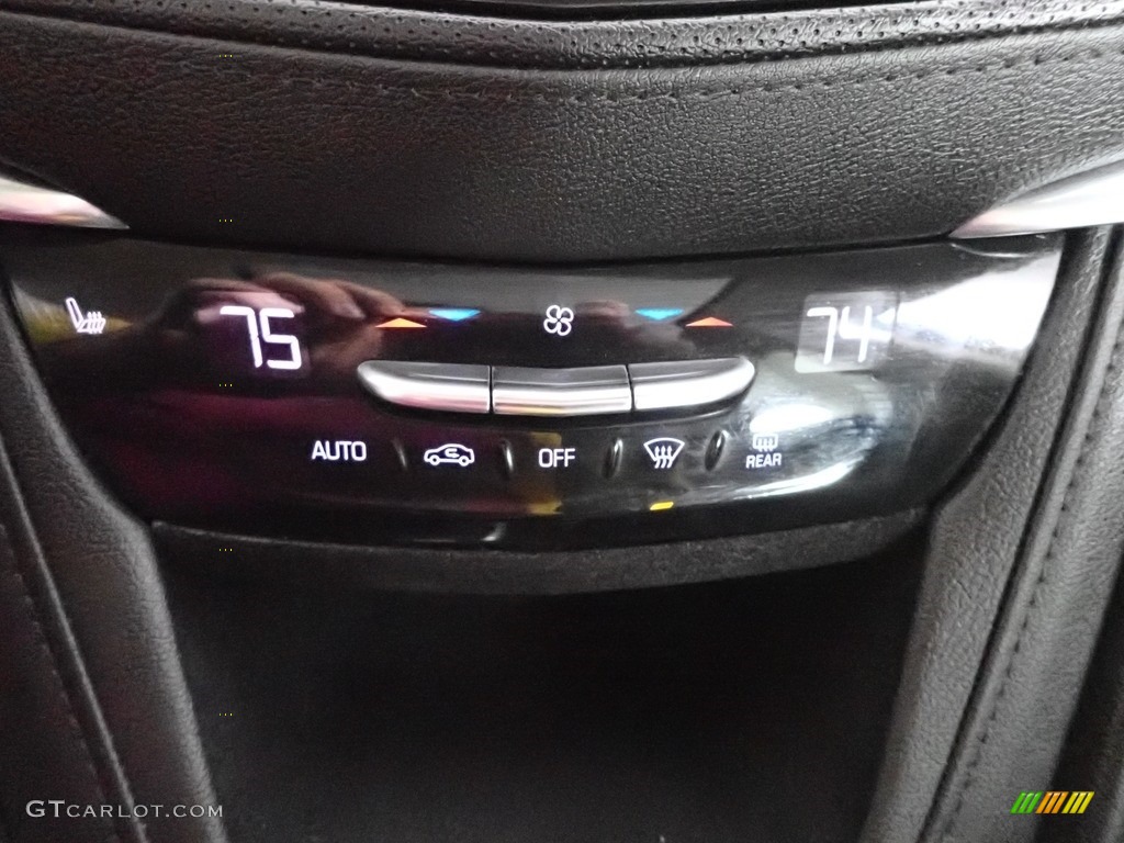 2019 XT5 Luxury AWD - Stellar Black Metallic / Jet Black photo #21