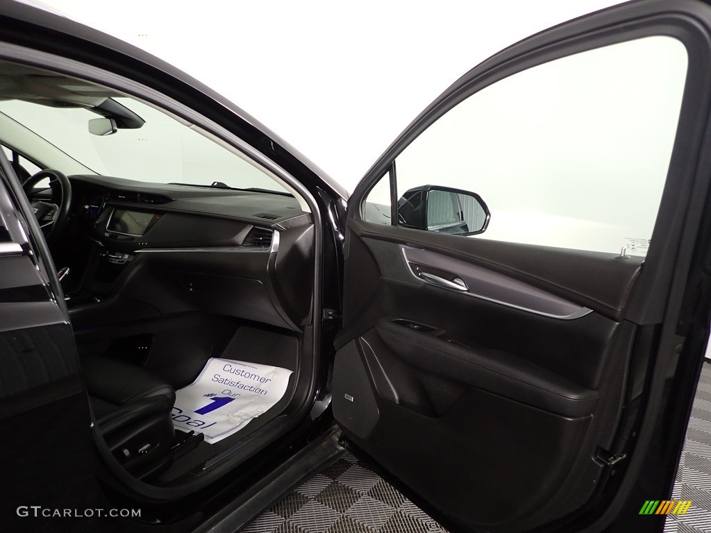 2019 XT5 Luxury AWD - Stellar Black Metallic / Jet Black photo #28