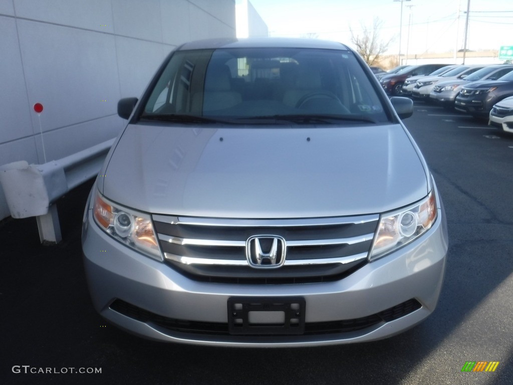 2012 Odyssey LX - Alabaster Silver Metallic / Gray photo #5