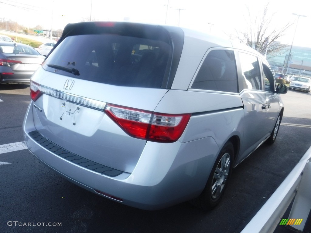 2012 Odyssey LX - Alabaster Silver Metallic / Gray photo #7