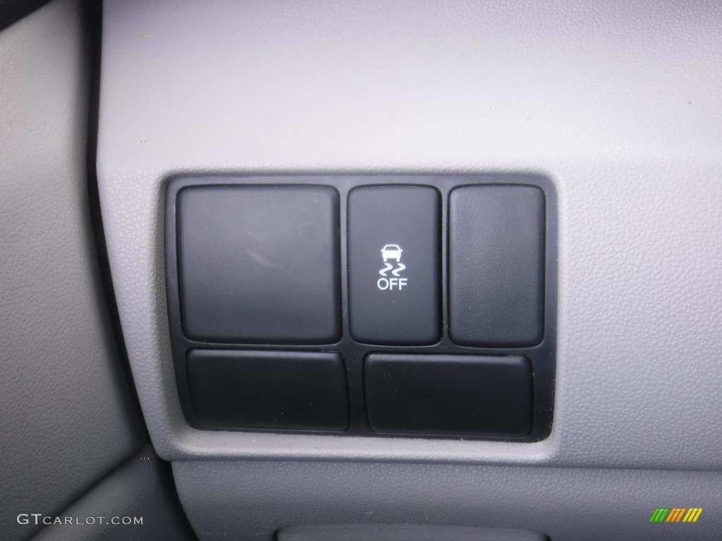 2012 Odyssey LX - Alabaster Silver Metallic / Gray photo #13