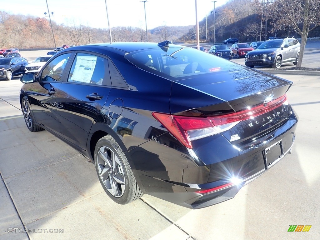 2023 Elantra SEL - Phantom Black / Black photo #5