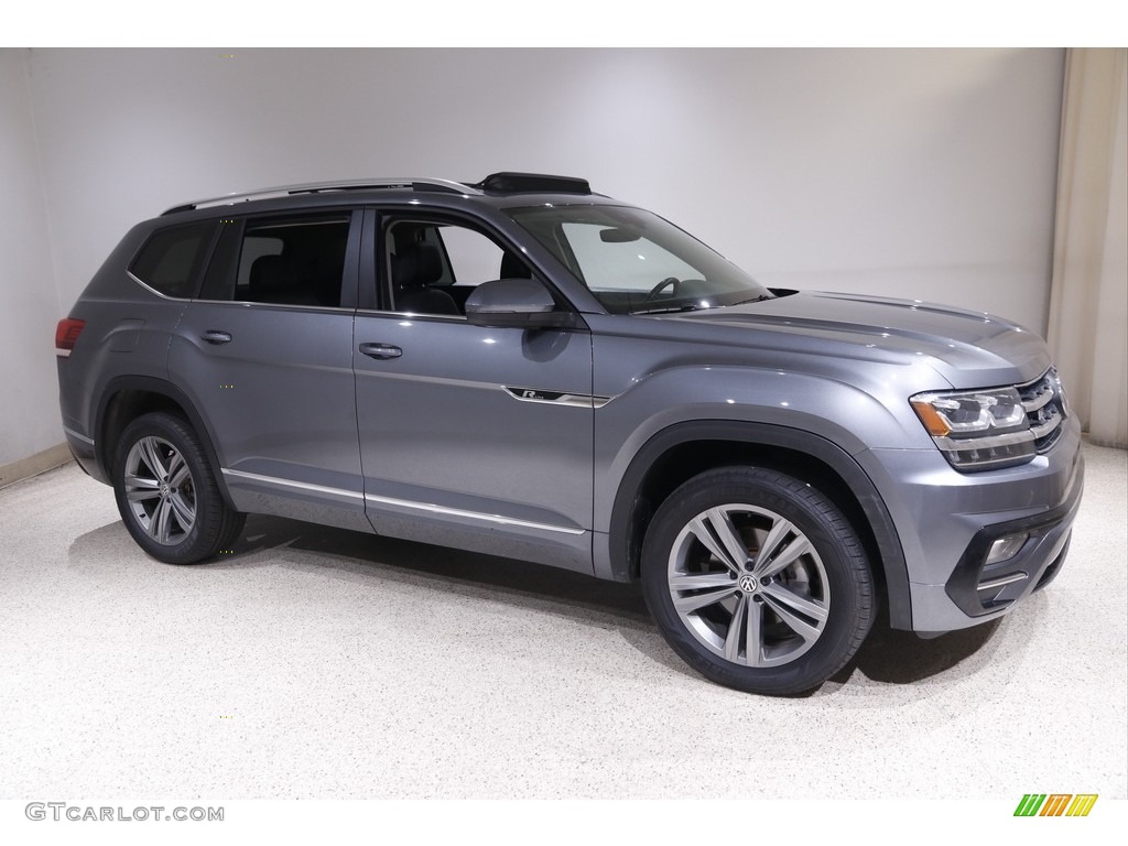 Platinum Gray Metallic 2019 Volkswagen Atlas SE 4Motion Exterior Photo #145164865