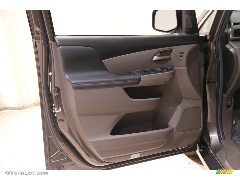2012 Odyssey Touring - Polished Metal Metallic / Gray photo #4