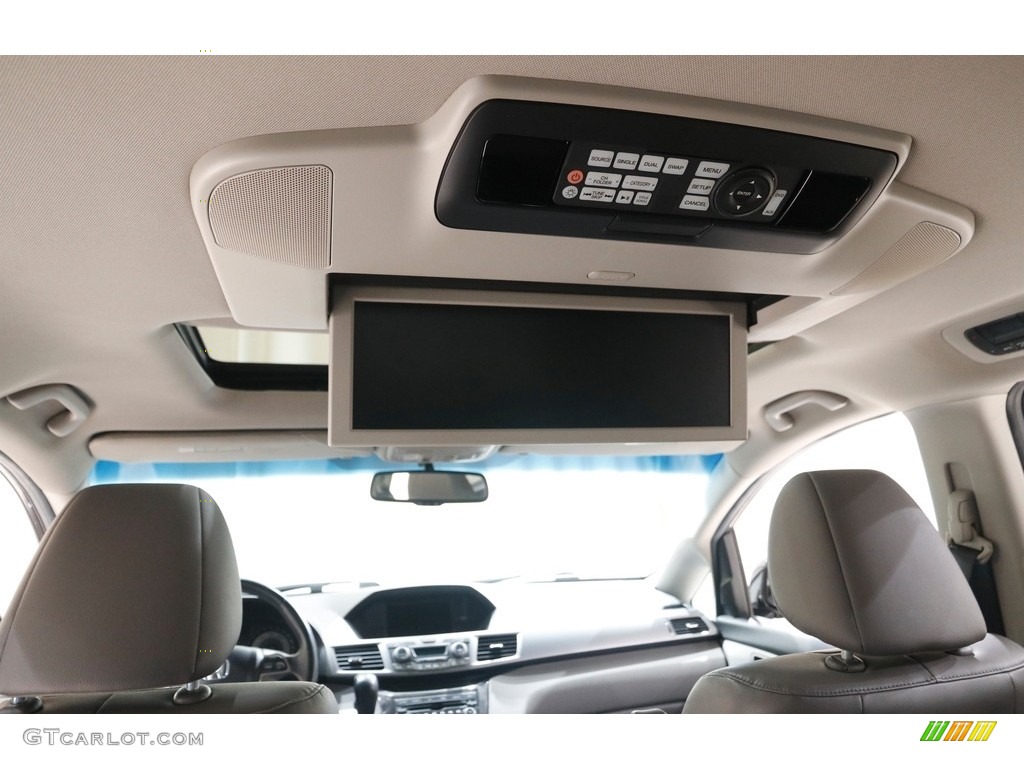 2012 Odyssey Touring - Polished Metal Metallic / Gray photo #21