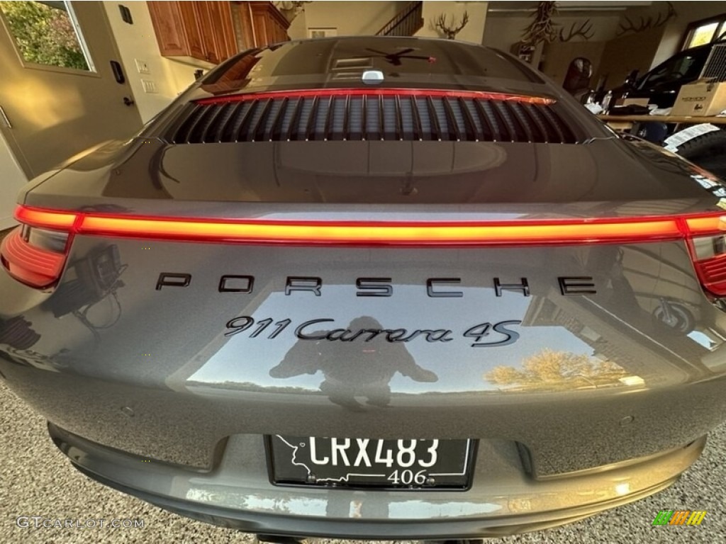 2019 911 Carrera 4S Coupe - Agate Grey Metallic / Black photo #7