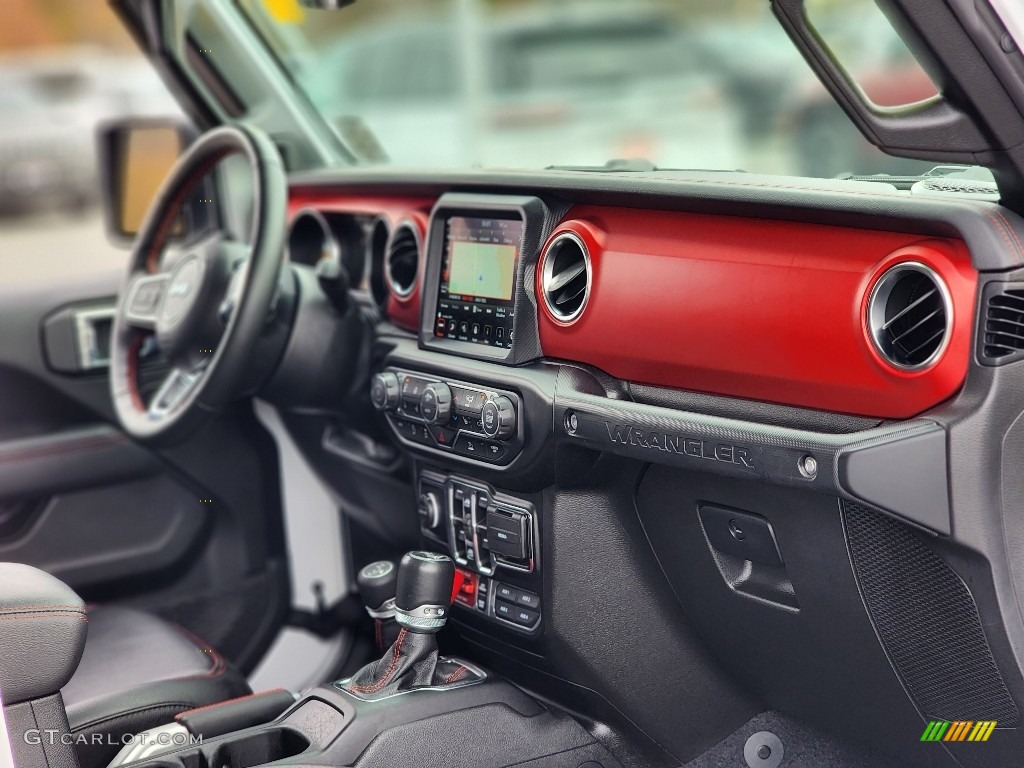 2022 Jeep Wrangler Unlimited Rubicon 4x4 Black Dashboard Photo #145165916