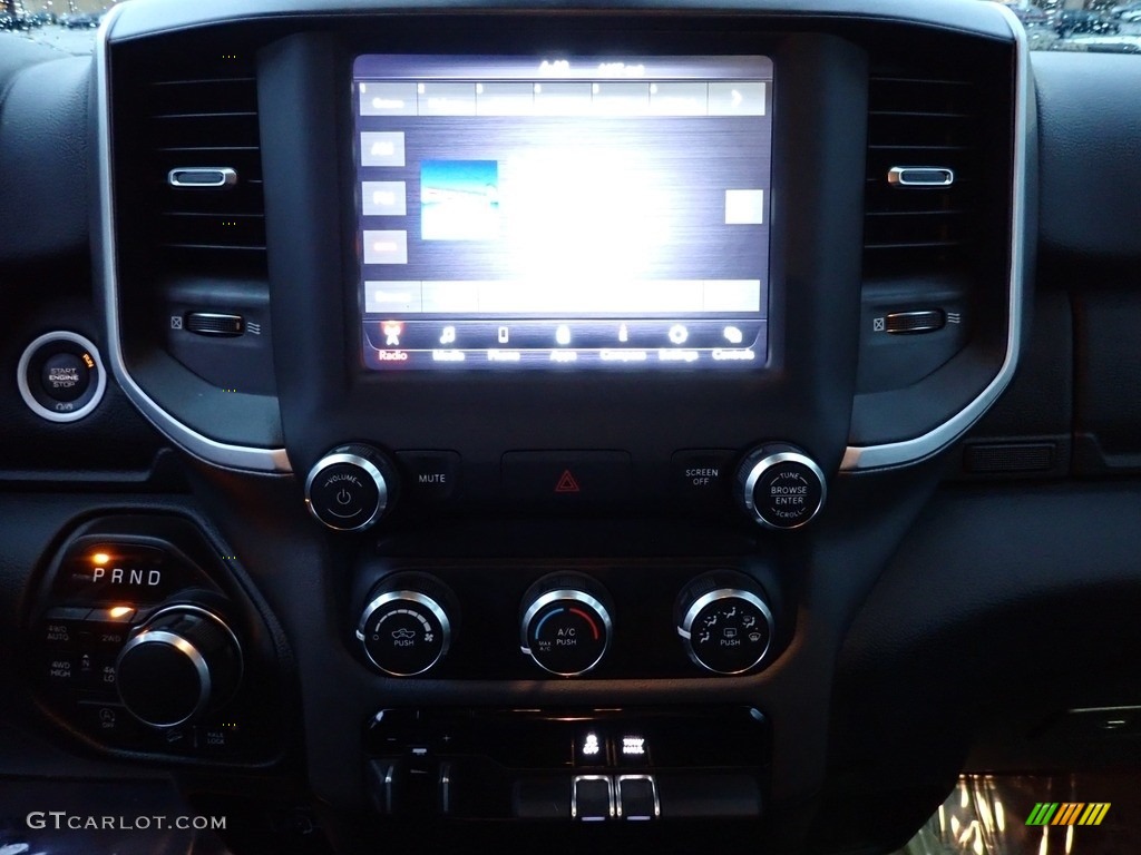 2020 1500 Big Horn Crew Cab 4x4 - Olive Green Pearl / Black/Diesel Gray photo #19
