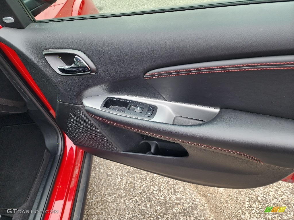 2018 Dodge Journey GT AWD Door Panel Photos