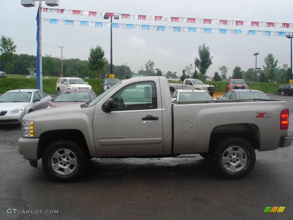 2008 Silverado 1500 LT Regular Cab 4x4 - Silver Birch Metallic / Ebony photo #7