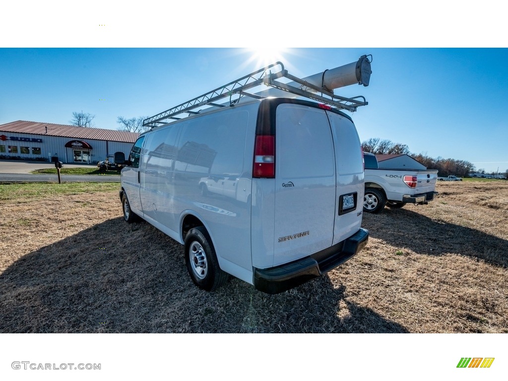 2016 Savana Van 3500 Cargo - Summit White / Medium Pewter photo #6