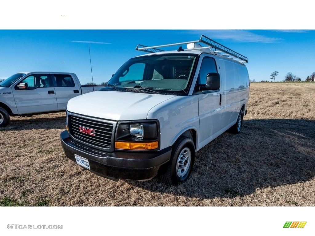 2016 Savana Van 3500 Cargo - Summit White / Medium Pewter photo #8