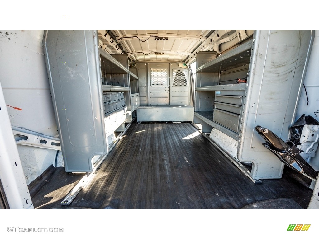 2016 Savana Van 3500 Cargo - Summit White / Medium Pewter photo #21