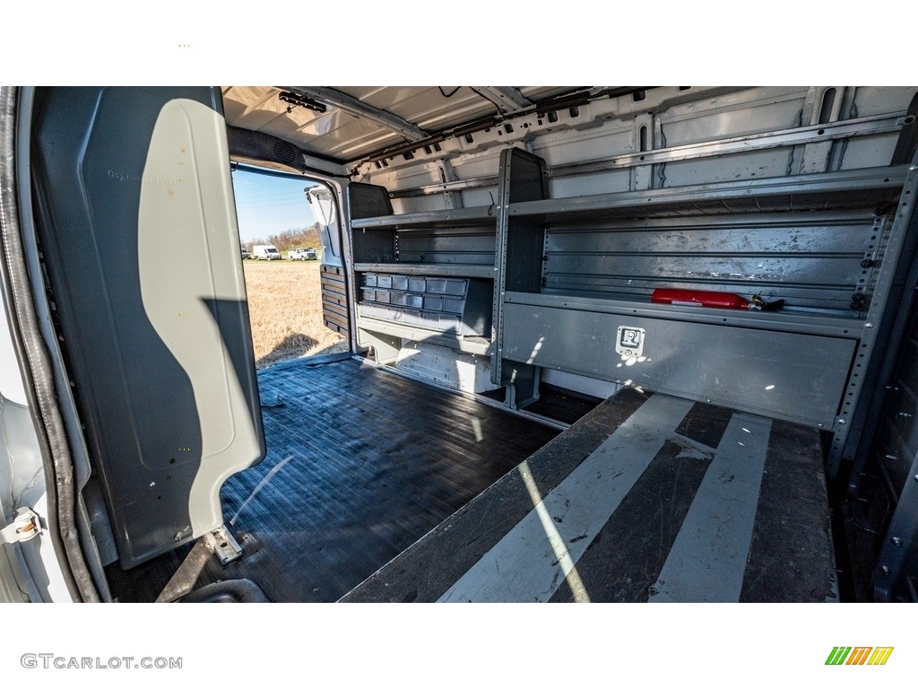 2016 Savana Van 3500 Cargo - Summit White / Medium Pewter photo #23