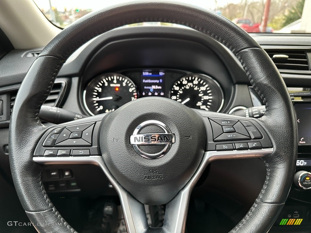2018 Nissan Rogue SV AWD Charcoal Steering Wheel Photo #145167704