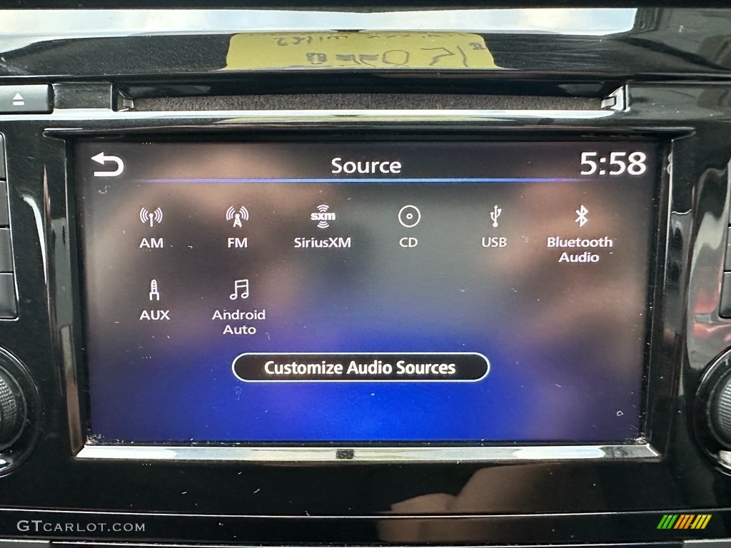 2018 Nissan Rogue SV AWD Controls Photo #145167731