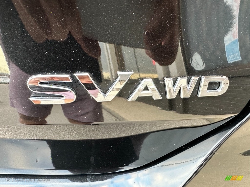 2018 Nissan Rogue SV AWD Marks and Logos Photo #145167770