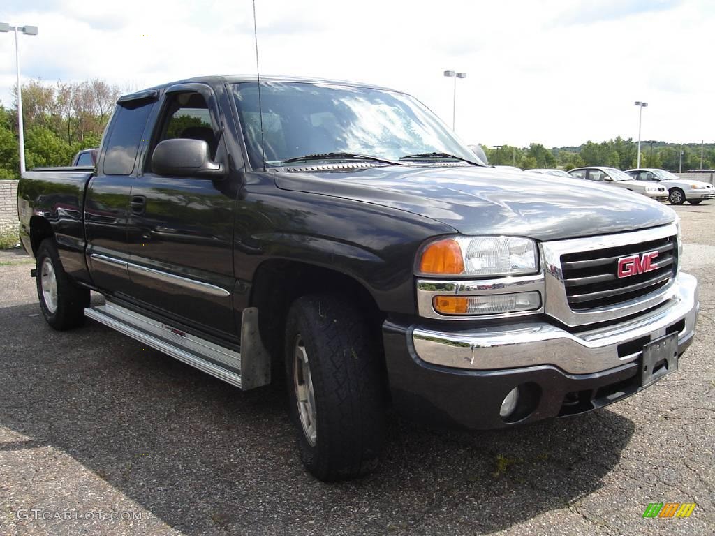 2004 Sierra 1500 SLE Extended Cab 4x4 - Carbon Metallic / Pewter photo #7