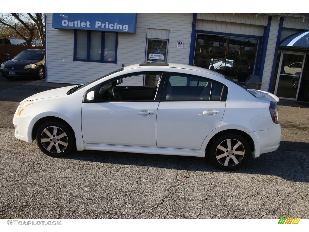 2012 Sentra 2.0 SR - Aspen White / Charcoal photo #8