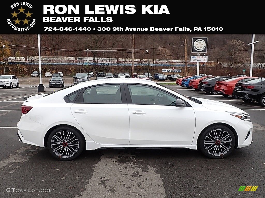 2023 Forte GT - Snow White Pearl / Black photo #1