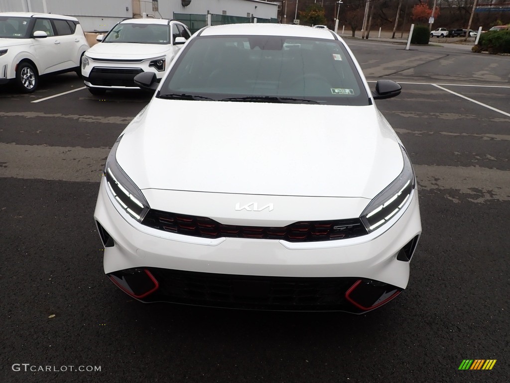 2023 Forte GT - Snow White Pearl / Black photo #3