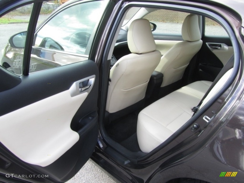 2013 CT 200h Hybrid Premium - Fire Agate Pearl / Ecru photo #19