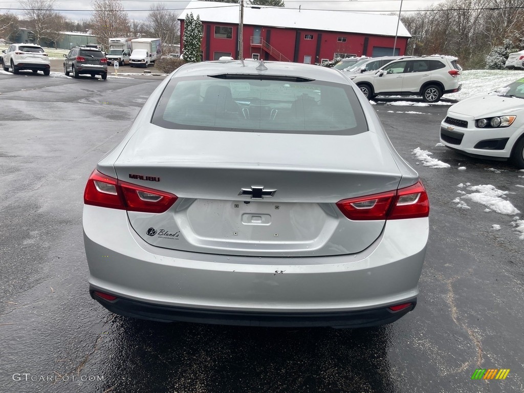 2018 Malibu LT - Silver Ice Metallic / Jet Black photo #5