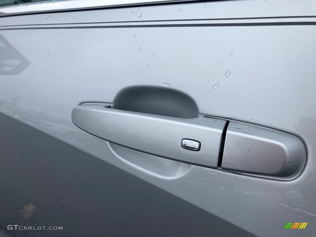 2018 Malibu LT - Silver Ice Metallic / Jet Black photo #10