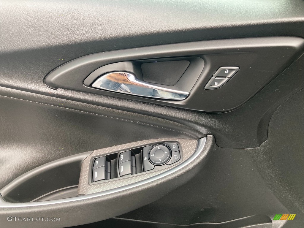 2018 Malibu LT - Silver Ice Metallic / Jet Black photo #11