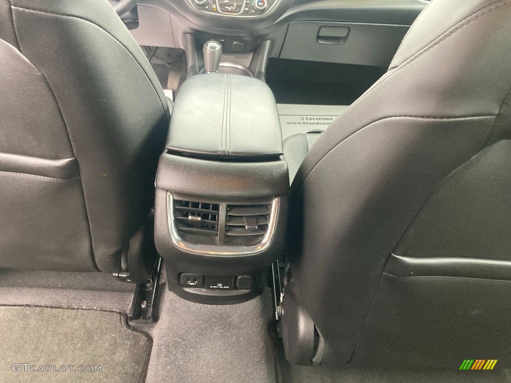 2018 Malibu LT - Silver Ice Metallic / Jet Black photo #33