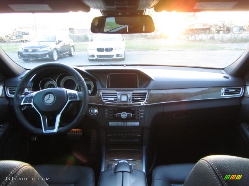 2015 E 350 4Matic Sedan - Palladium Silver Metallic / Black photo #13