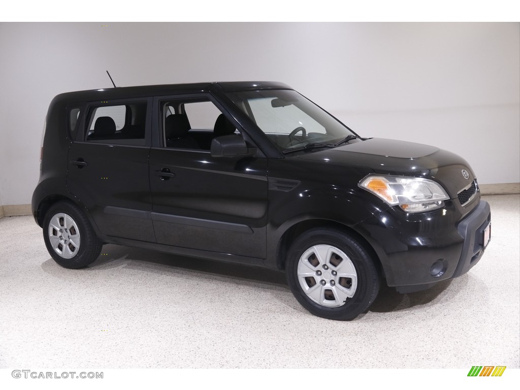 2011 Soul 1.6 - Shadow Black / Black Cloth photo #1