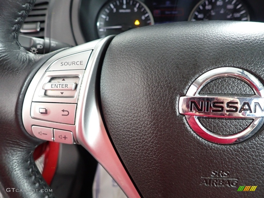 2017 Altima 2.5 SV - Cayenne Red / Charcoal photo #16