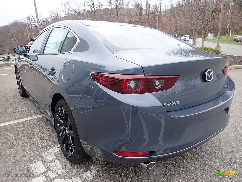 2022 Mazda3 Carbon Edition Sedan - Polymetal Gray Metallic / Red photo #4