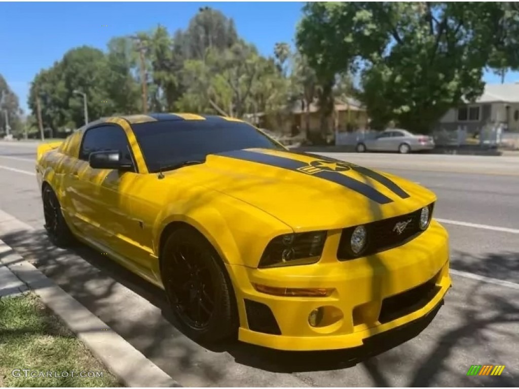 Screaming Yellow 2005 Ford Mustang Roush Stage 3 Coupe Exterior Photo #145176806