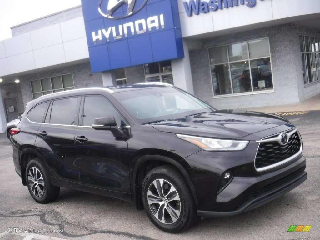 2020 Highlander XLE AWD - Midnight Black Metallic / Black photo #1