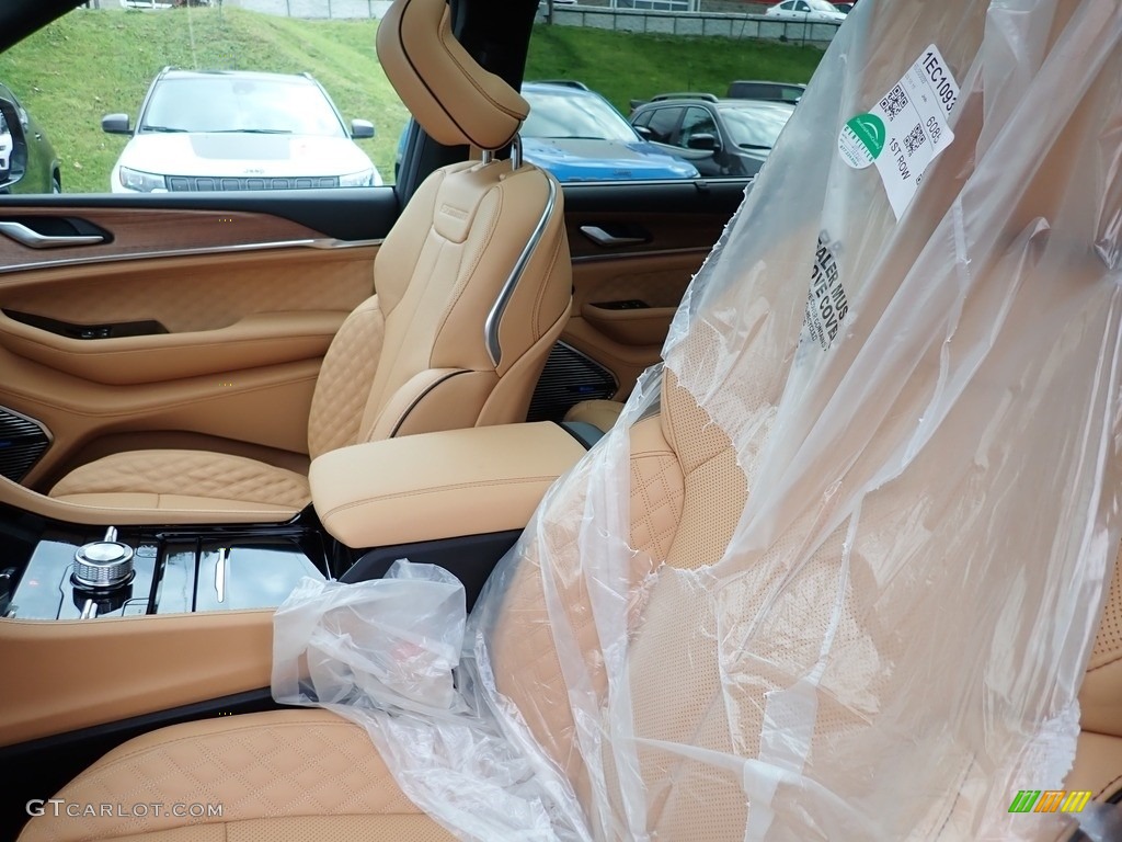 2023 Jeep Grand Cherokee L Summit Reserve 4WD Front Seat Photo #145180853