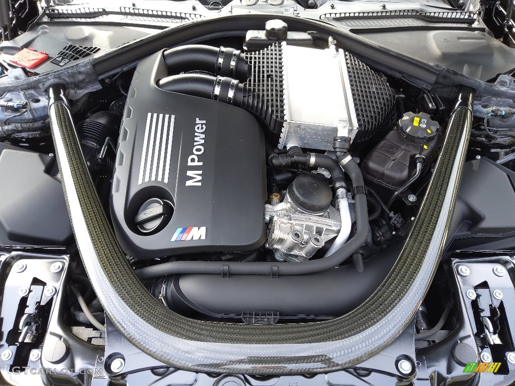 2018 BMW M4 Coupe Engine Photos