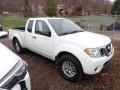 Glacier White - Frontier SV King Cab 4x4 Photo No. 2