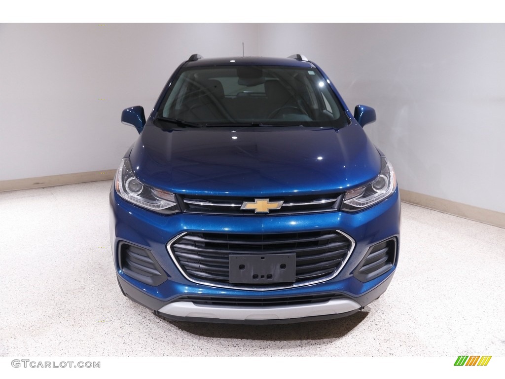 2020 Trax LT - Pacific Blue Metallic / Jet Black photo #2