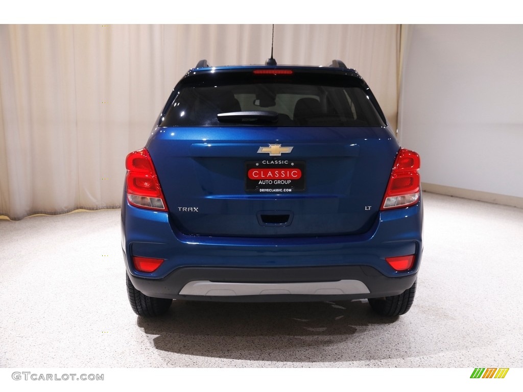 2020 Trax LT - Pacific Blue Metallic / Jet Black photo #17