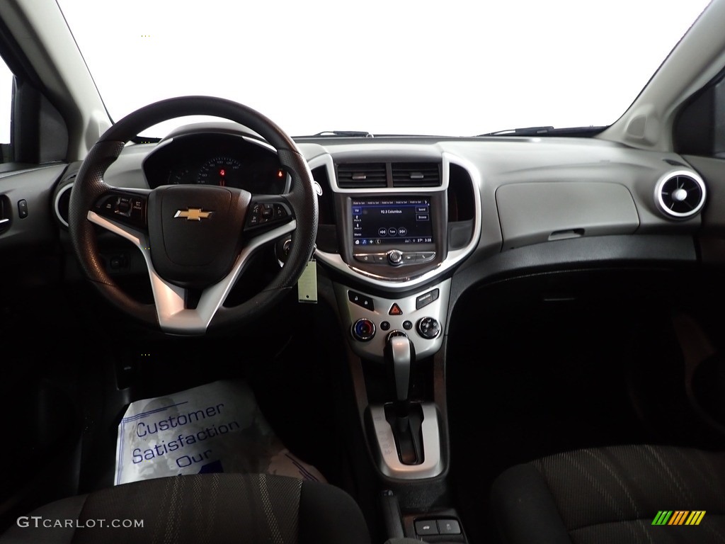 2018 Sonic LT Sedan - Nightfall Gray Metallic / Jet Black photo #23