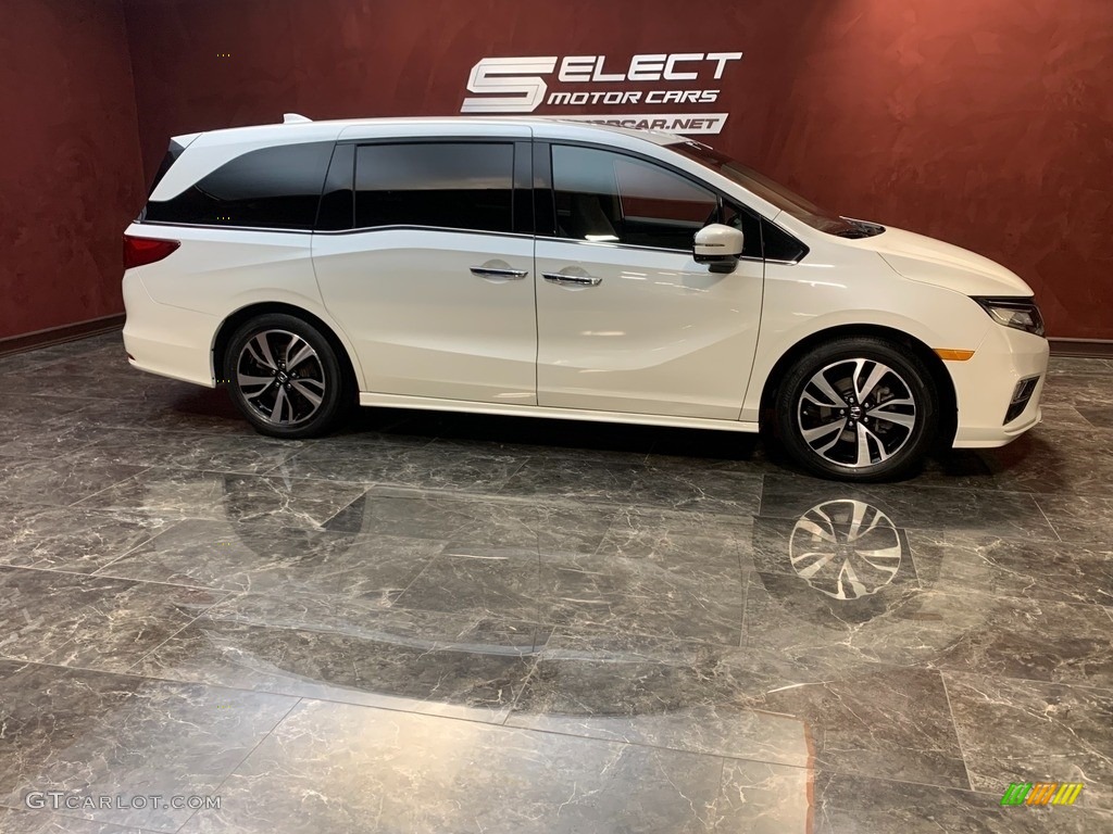 2019 Odyssey Elite - White Diamond Pearl / Beige photo #2
