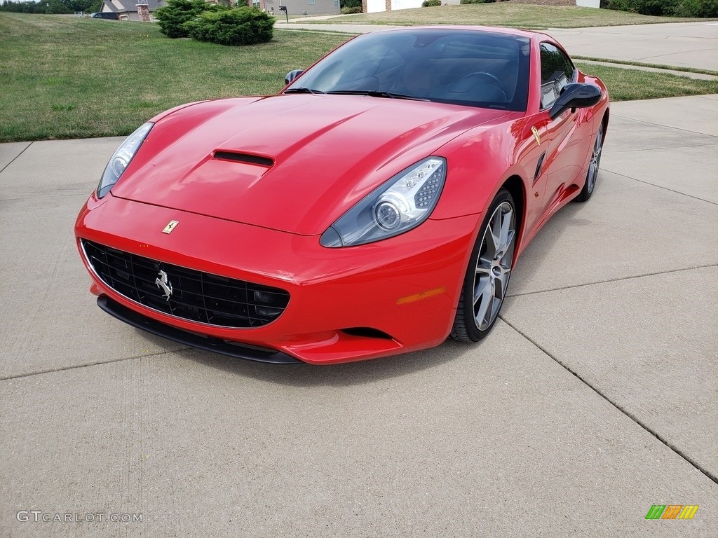 Rosso Corsa (Red) 2010 Ferrari California Standard California Model Exterior Photo #145190304