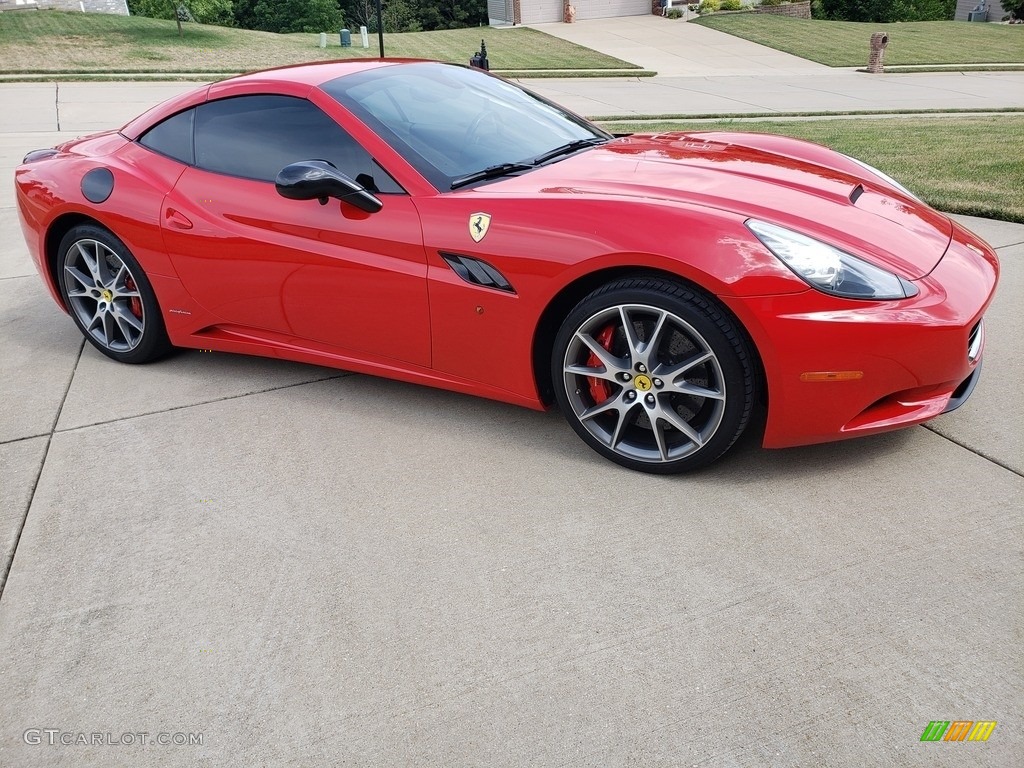Rosso Corsa (Red) 2010 Ferrari California Standard California Model Exterior Photo #145190340