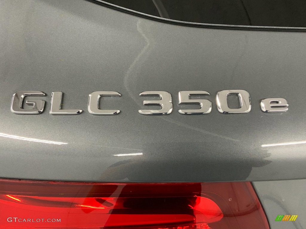 2019 GLC 350e 4Matic - Selenite Grey Metallic / Black photo #11