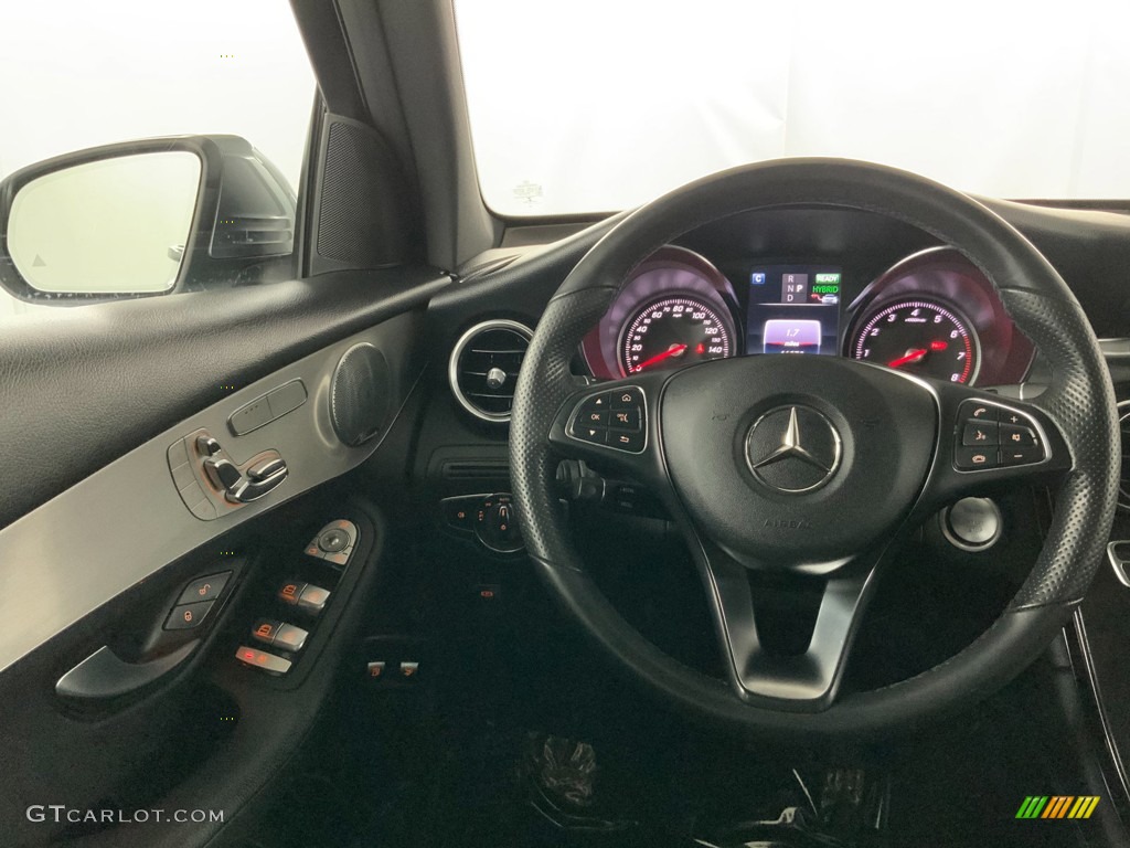 2019 GLC 350e 4Matic - Selenite Grey Metallic / Black photo #24