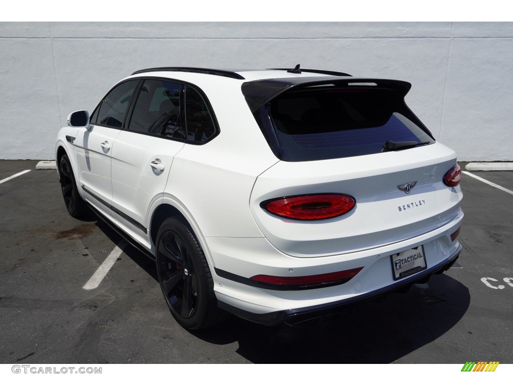 Arctica Solid 2021 Bentley Bentayga V8 Exterior Photo #145193638